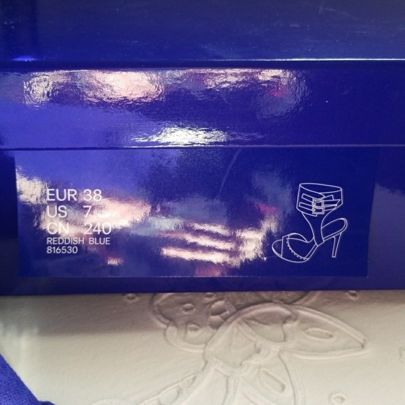 Jimmy Choo for H&M stiletto sandals - Picture 5 of 5